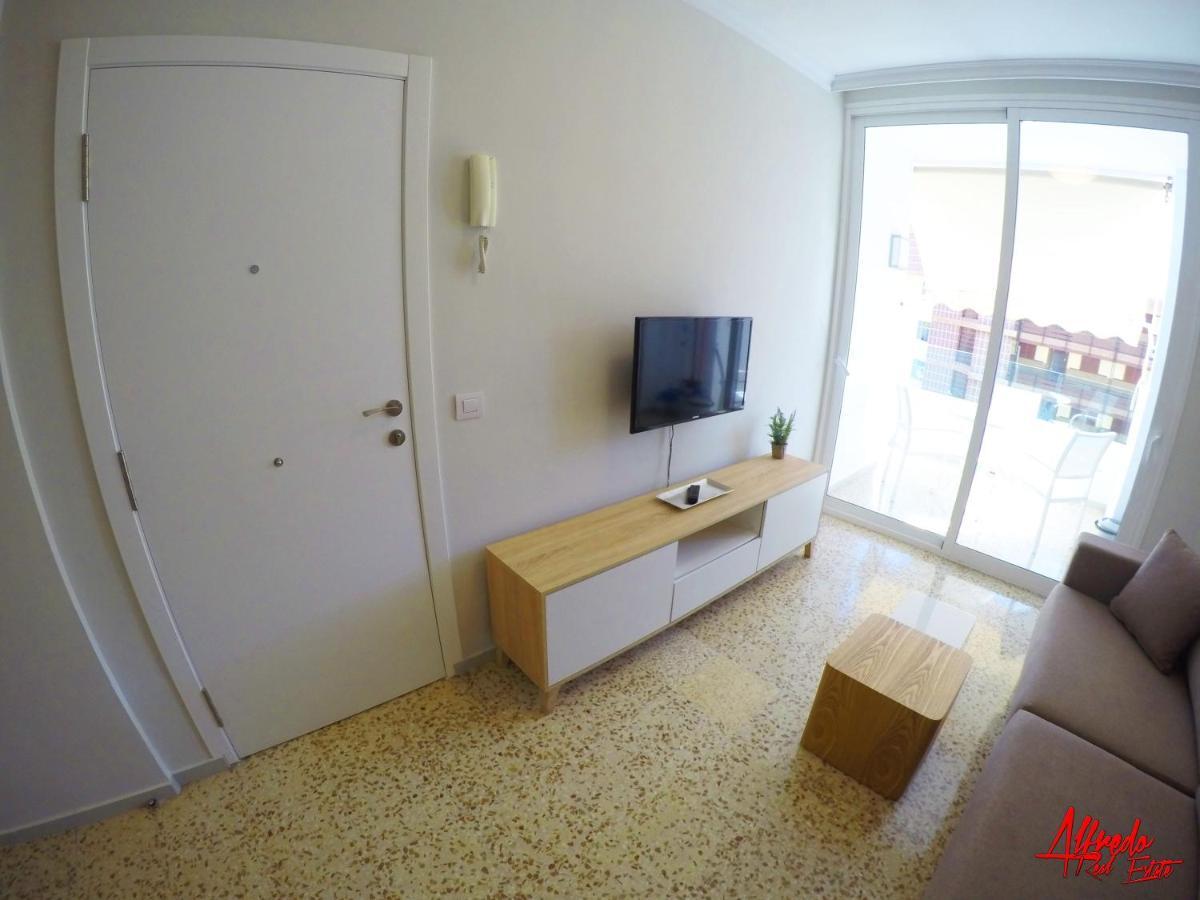 Edificio Abora Apartment Los Cristianos  Bagian luar foto