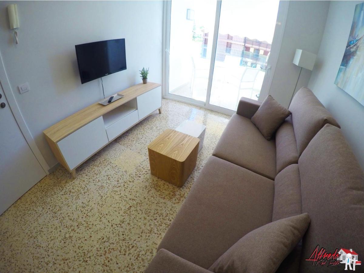 Edificio Abora Apartment Los Cristianos  Bagian luar foto