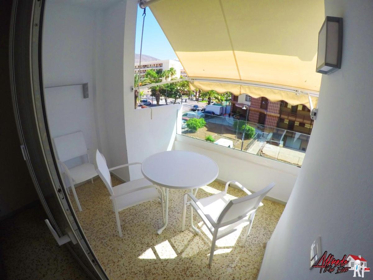 Edificio Abora Apartment Los Cristianos  Bagian luar foto