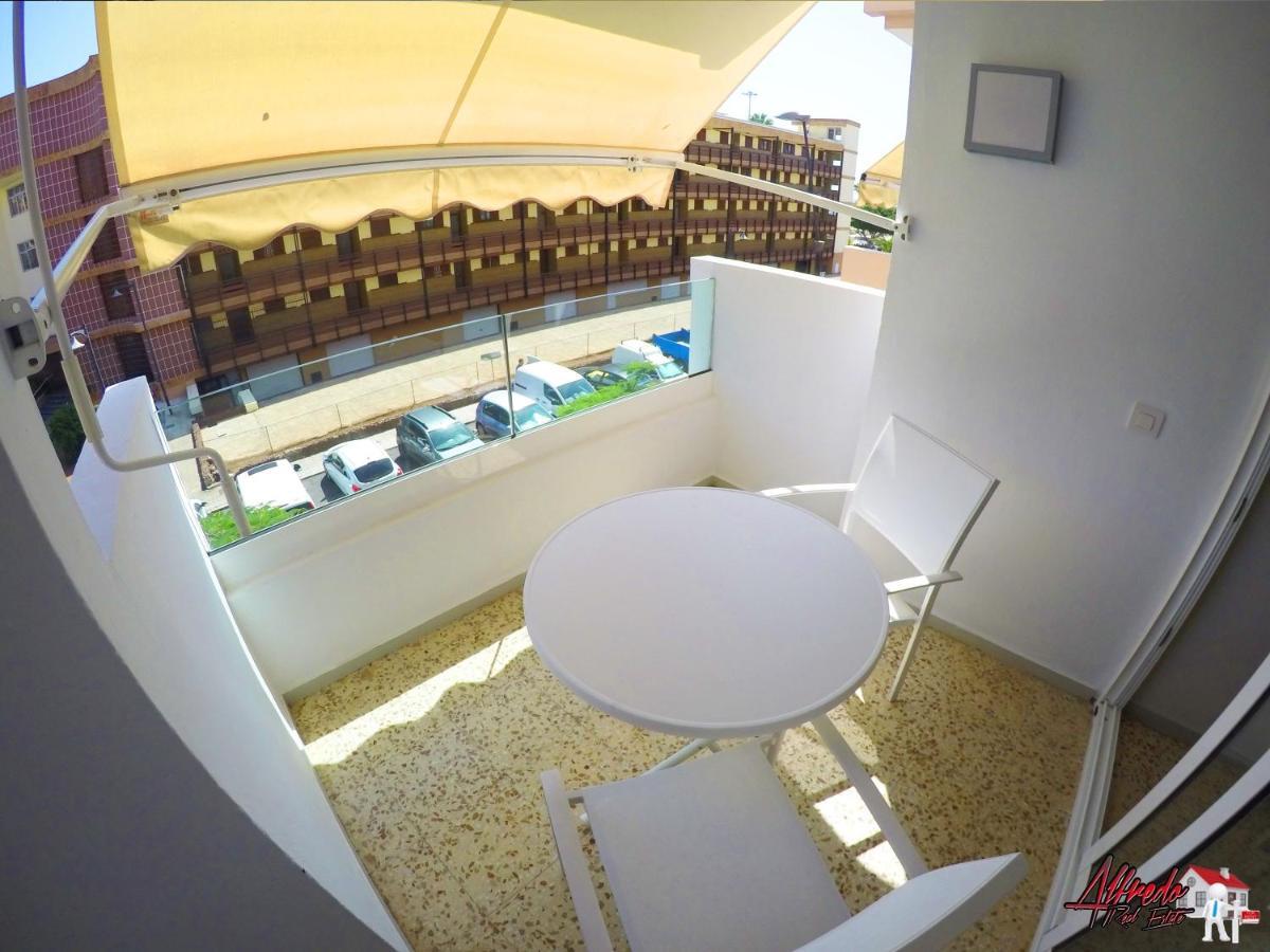 Edificio Abora Apartment Los Cristianos  Bagian luar foto