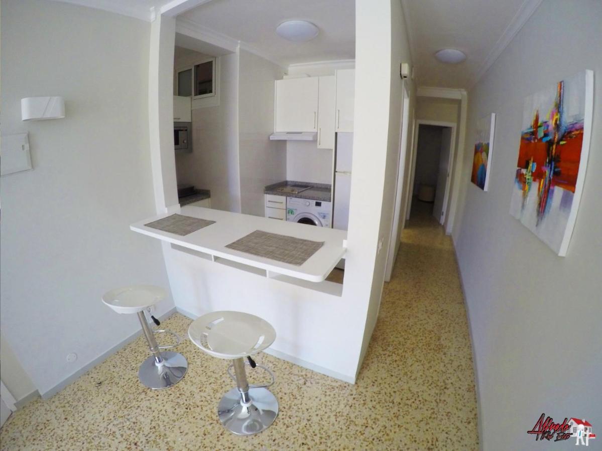 Edificio Abora Apartment Los Cristianos  Bagian luar foto